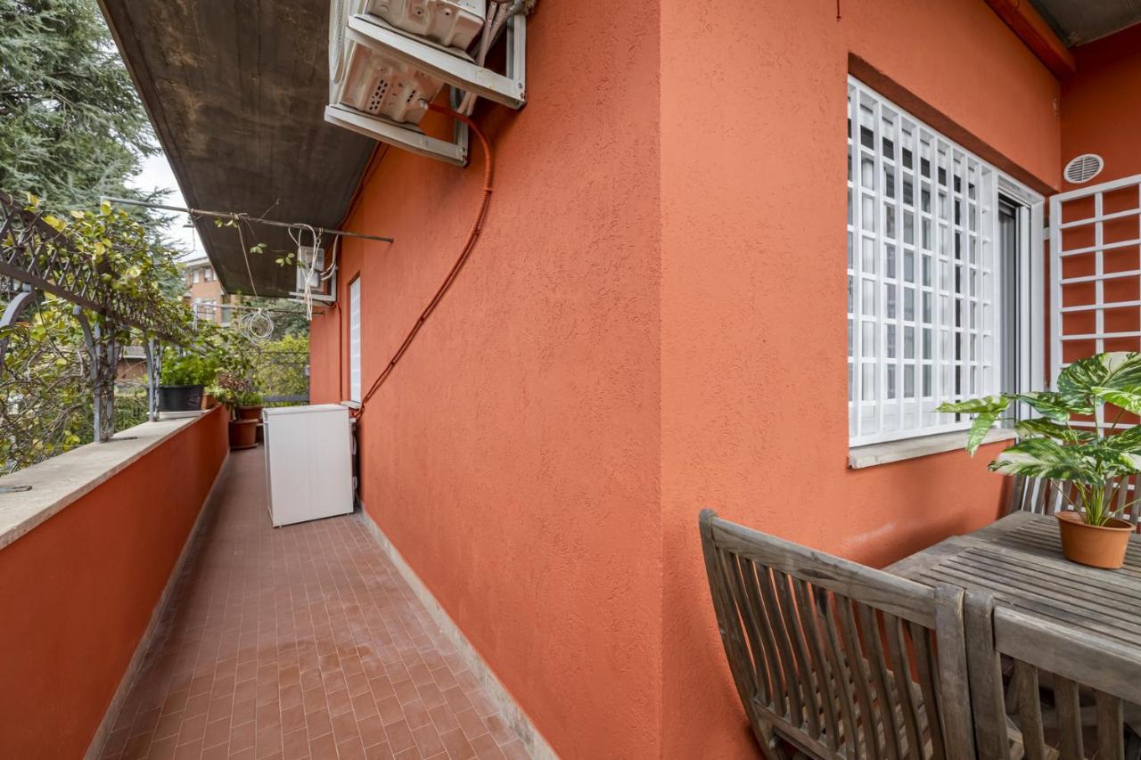 Luminoso Appartamento Con Terrazzo A La Storta Róma Kültér fotó
